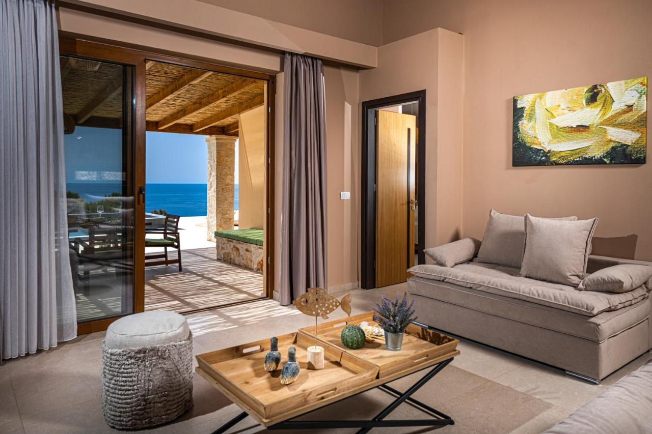 Terra Lucis Mountain Residences * Agios Leon